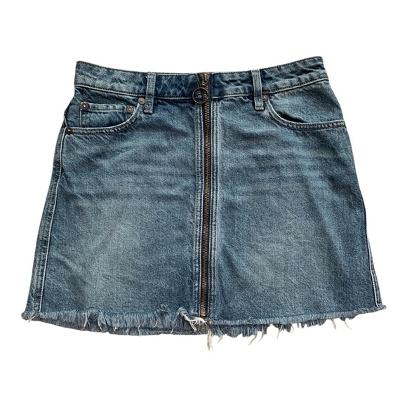 WE THE FREE Denim Mini Skirt SIZE 26 - Picture 1 of 5